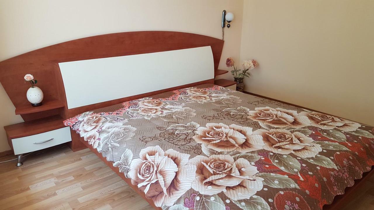 Rosarium Residence Guest House 德里亚诺沃 外观 照片