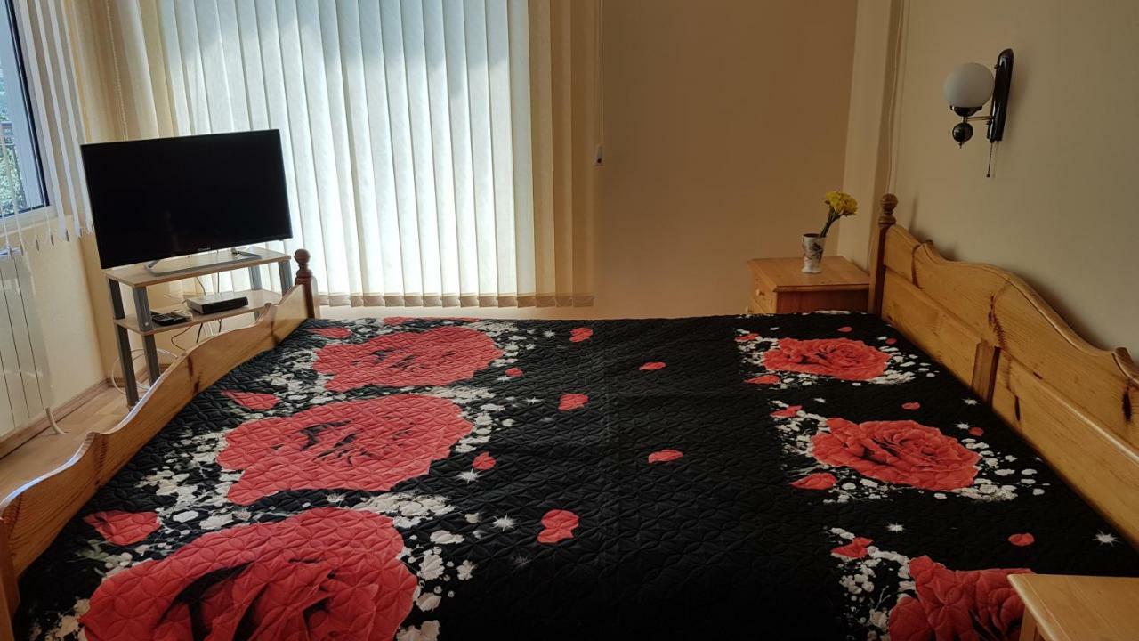 Rosarium Residence Guest House 德里亚诺沃 外观 照片
