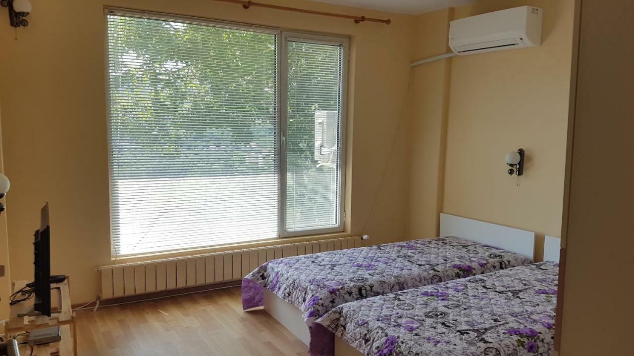 Rosarium Residence Guest House 德里亚诺沃 外观 照片
